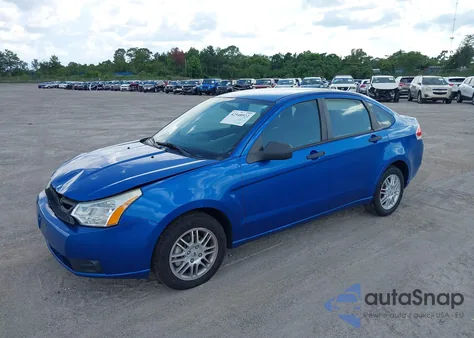 2010 Ford Focus Se z USA, uszkodzony, nr VIN 1FAHP3FN2AW293391
